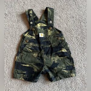 Carhartt Like-New Infant size 3 months Camouflage Overalls